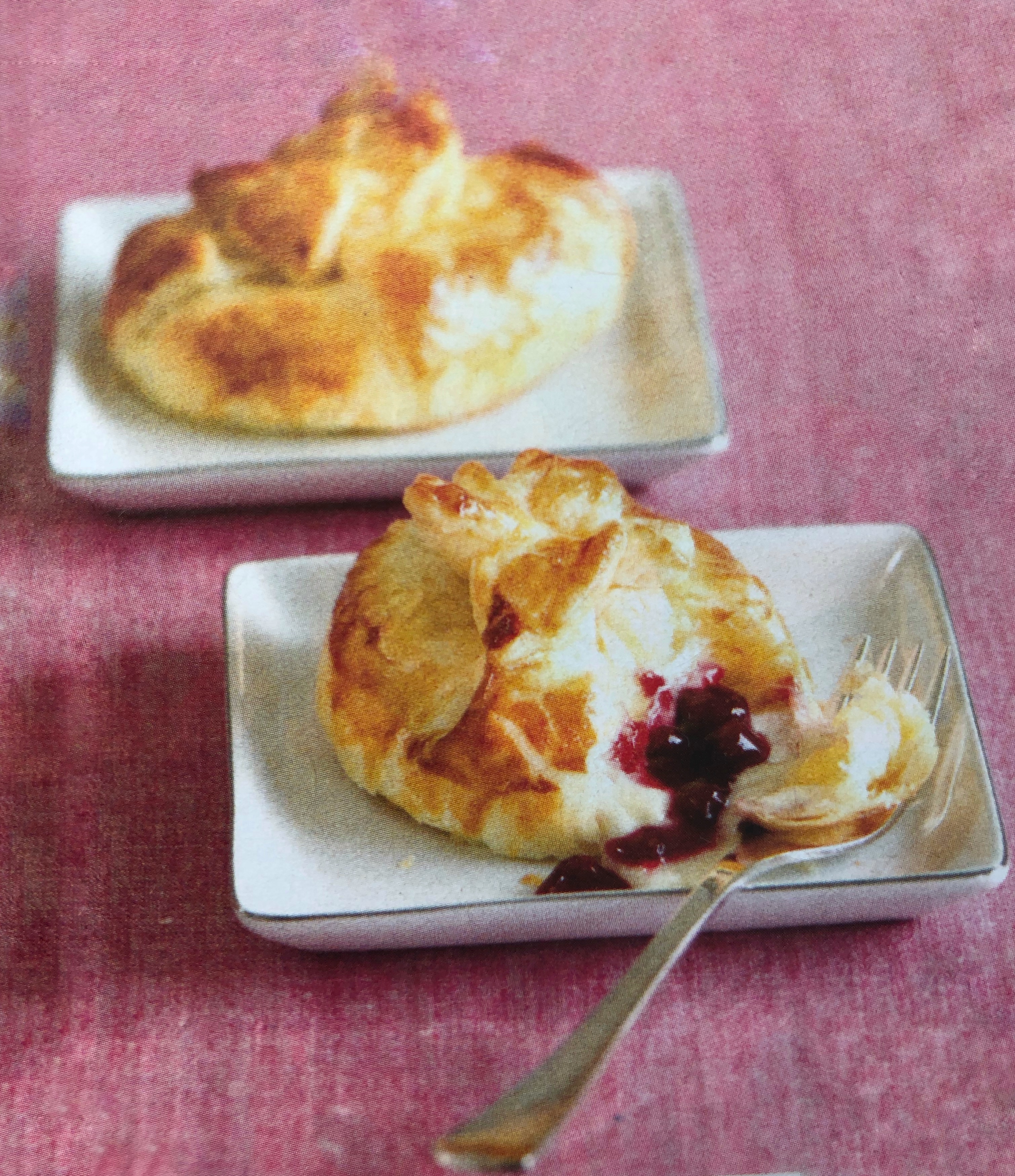 Hermelín v listovém těstě