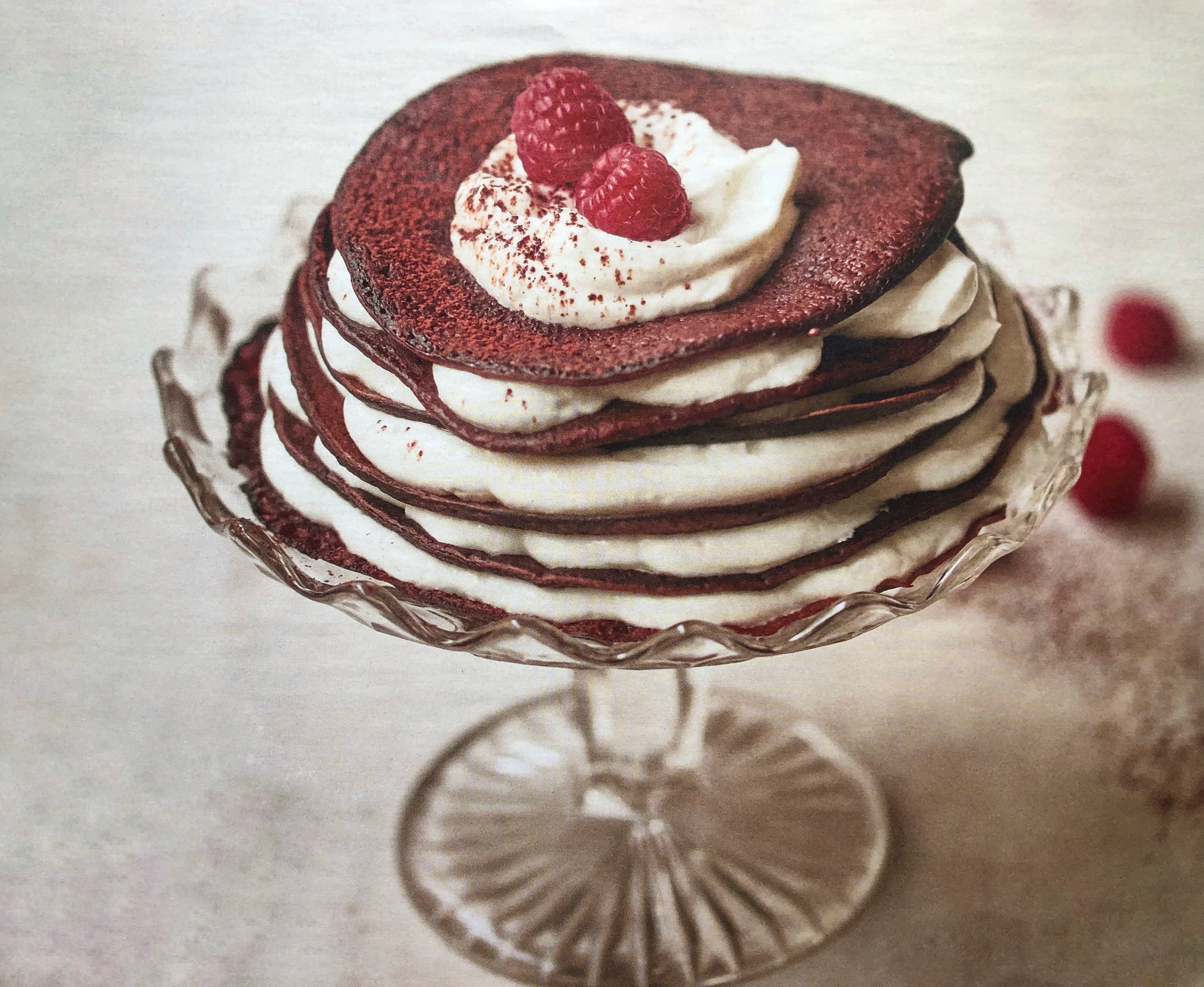 Kakaové palačinky plněné šlehaným tvarohem