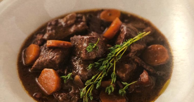 Hovězí bourguignon