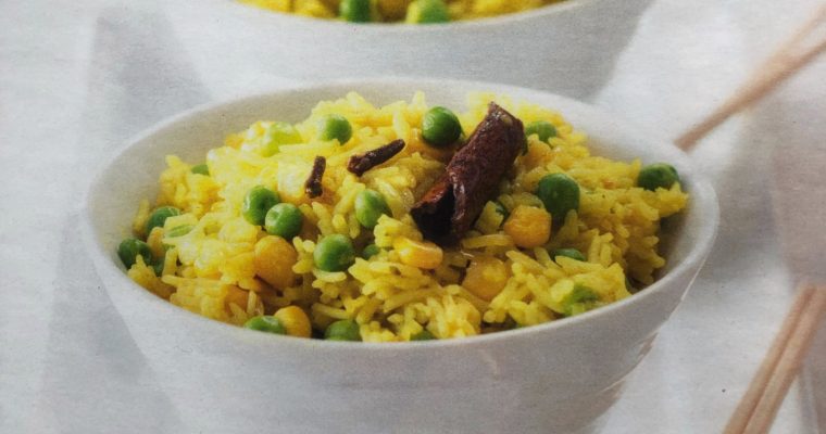 Kořeněná rýže se zeleninou