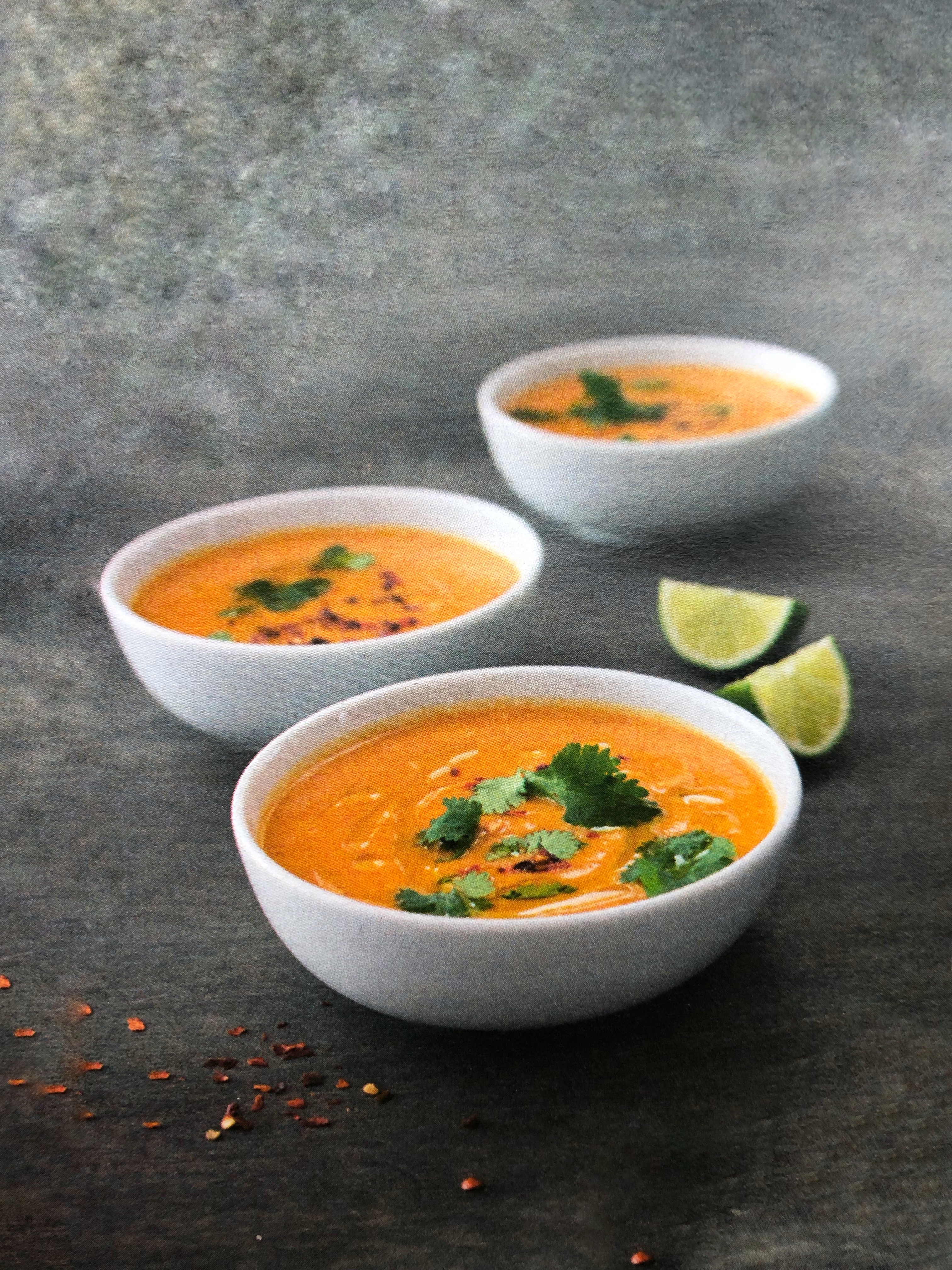 Polévka z červené čočky