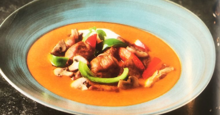 Vepřové na paprice s houbami