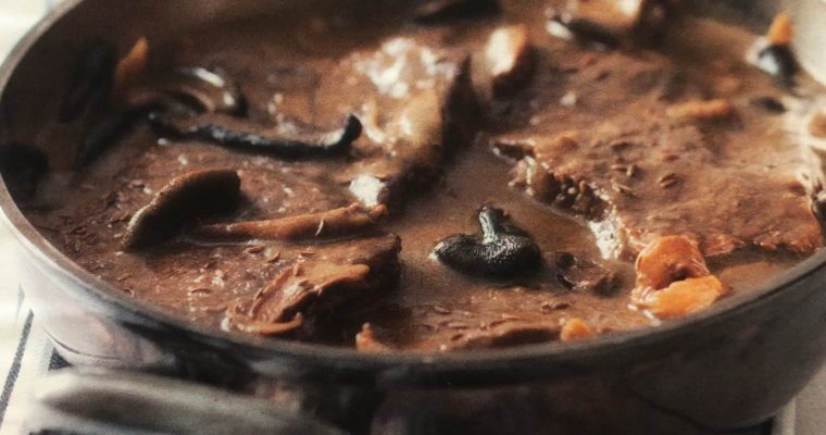 Hovězí na houbách