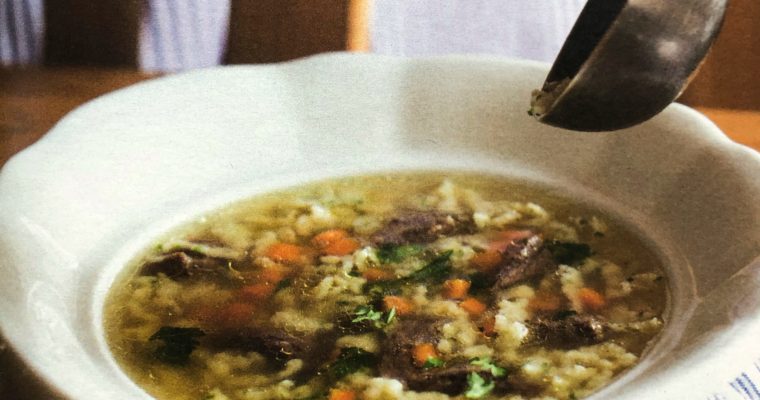 Hovězí vývar se strouháním