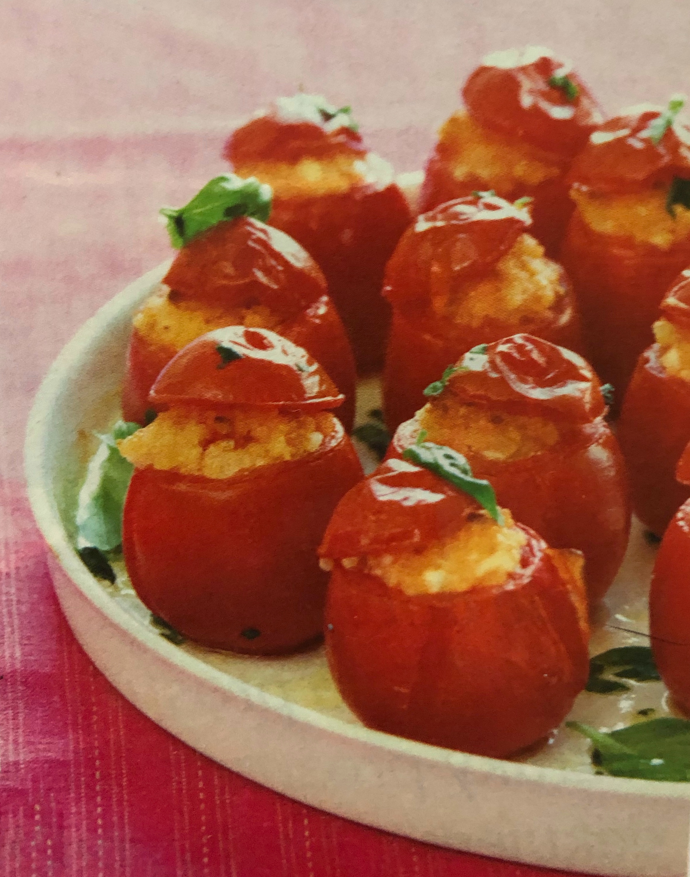 Zapečená rajčata s kuskusem