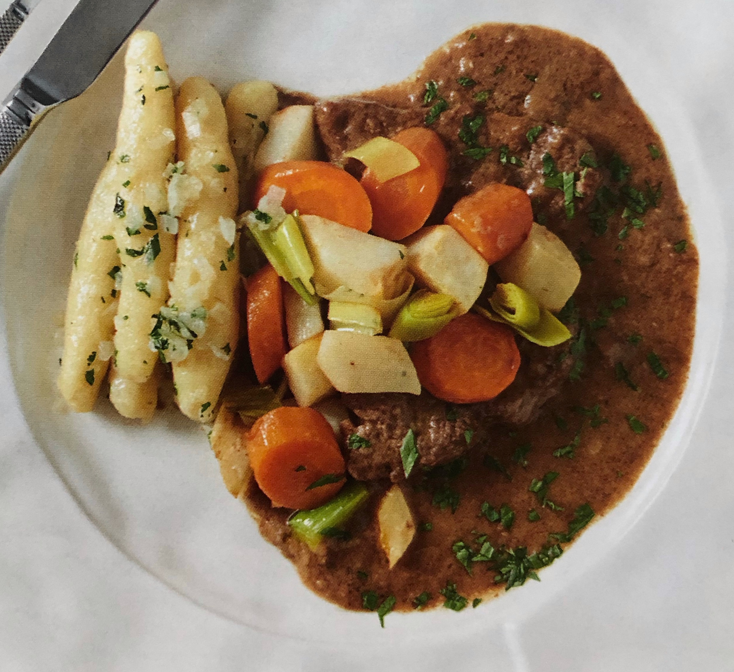 Rump steak s kořenovou zeleninou