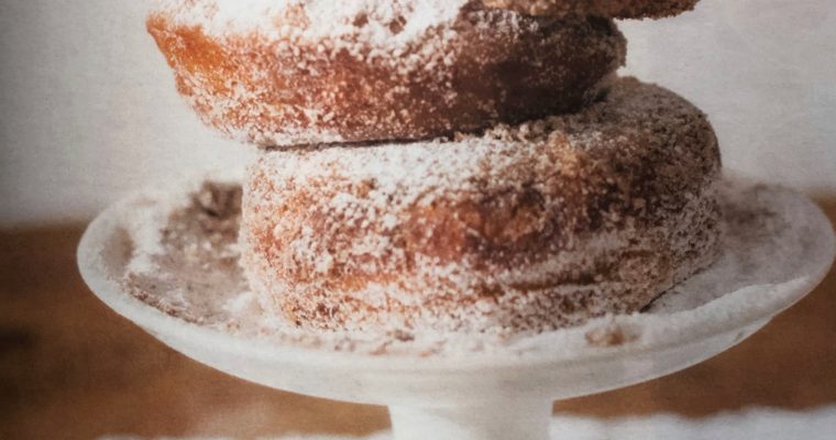 Jablečné koblihy s dírou