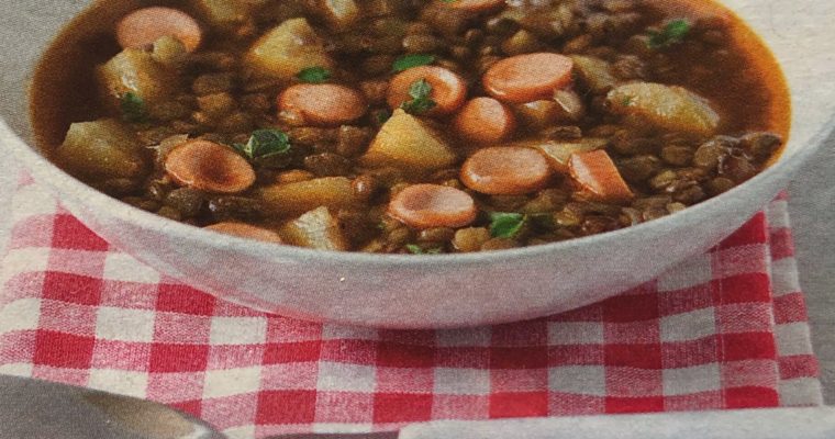 Čočkovka s párkem