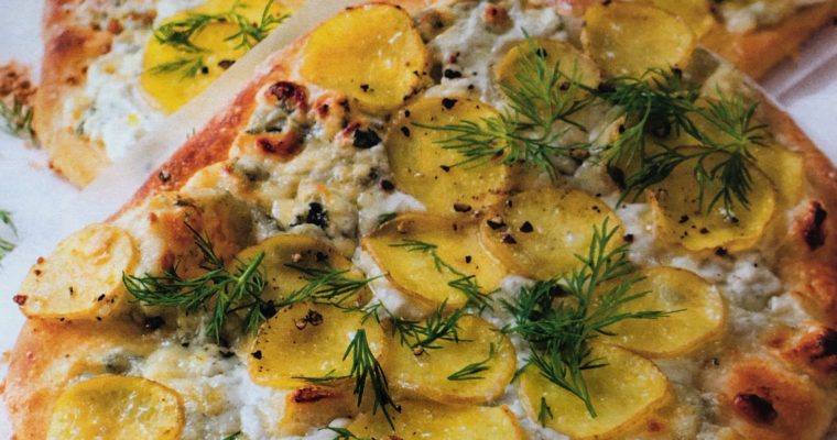 Bramborová pizza s koprem