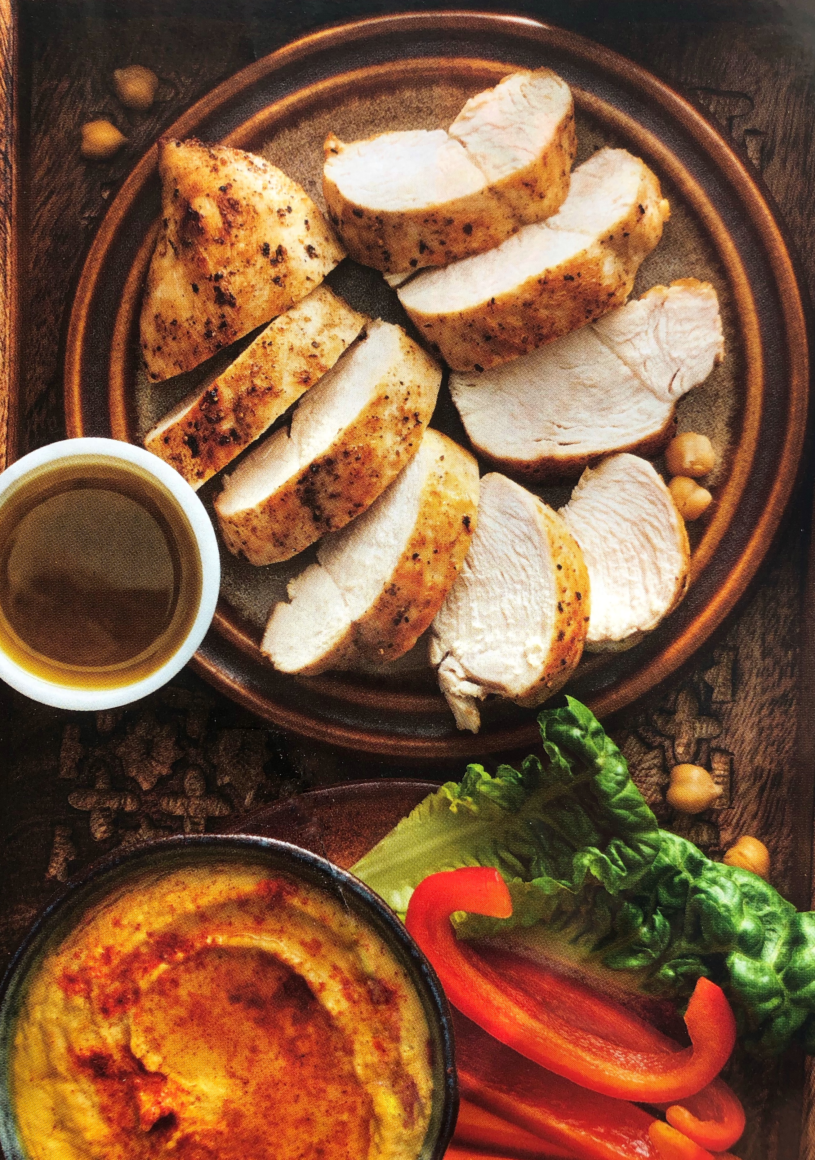 Pečená kuřecí prsa s cizrnovou kaší a římským salátem