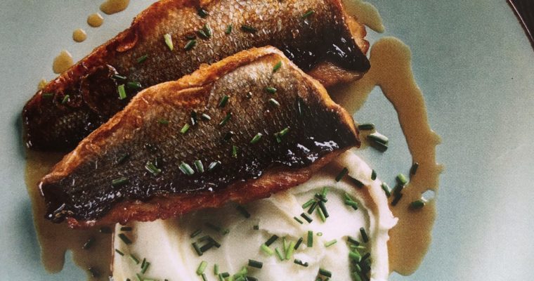 Filet z mořského vlka s citronovou omáčkou