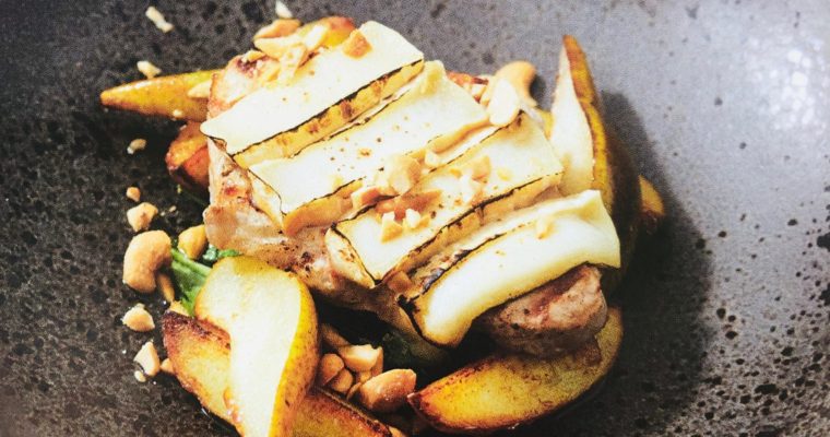 Vepřová pečeně s kozím sýrem a hruškou