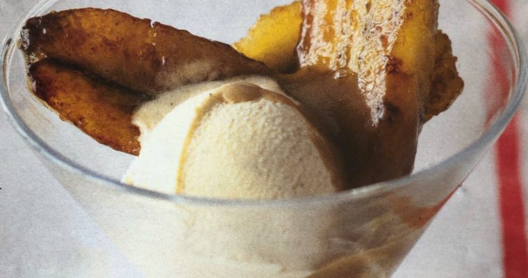 Banány v karamelu a sezamu