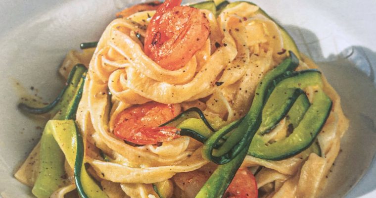 Tagliatelle s citronovou omáčkou a krevetami