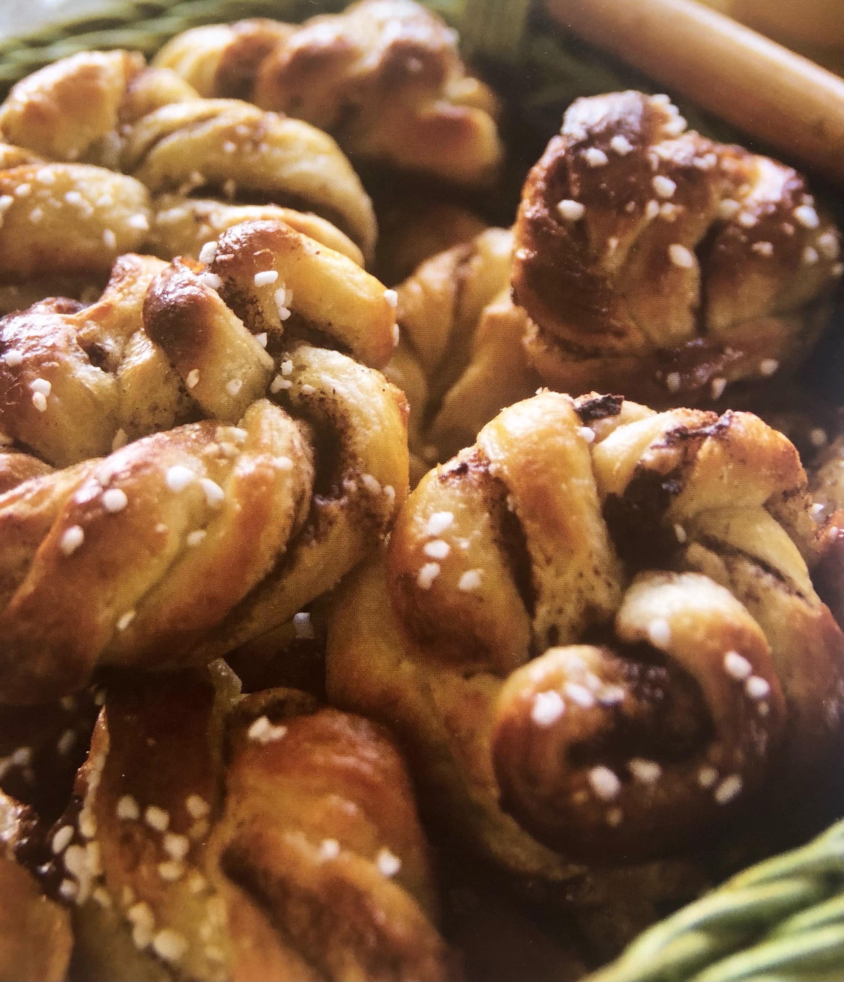 Marcipánové a skořicové uzly