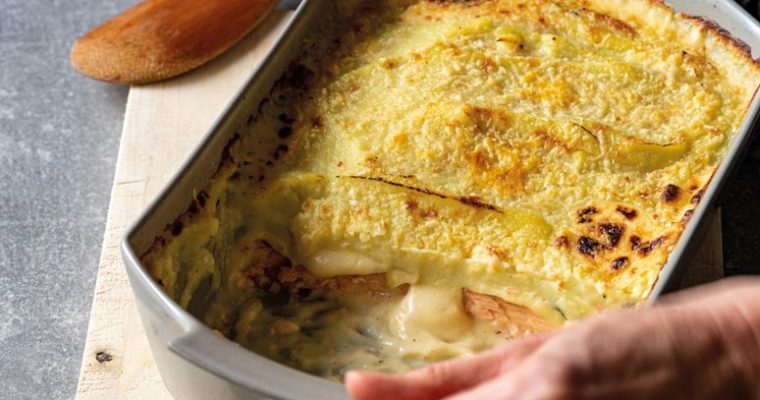 Zapečený losos v peřině z bramborové kaše